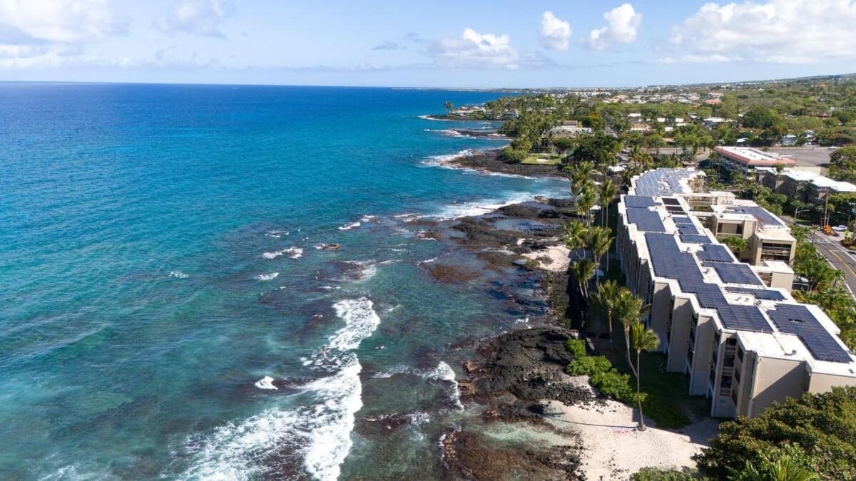 Oceanfront 1 Bedroom 2 Bathroom With Large Lanai - Kona Bali Kai 218 Kailua-Kona Extérieur photo
